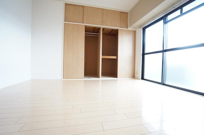 物件内観写真13　(居室)