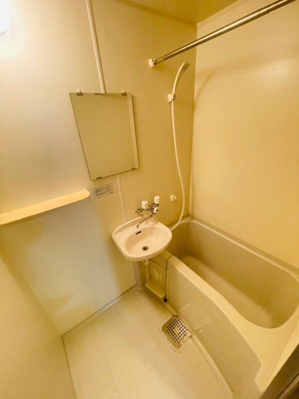 バス／シャワールーム等