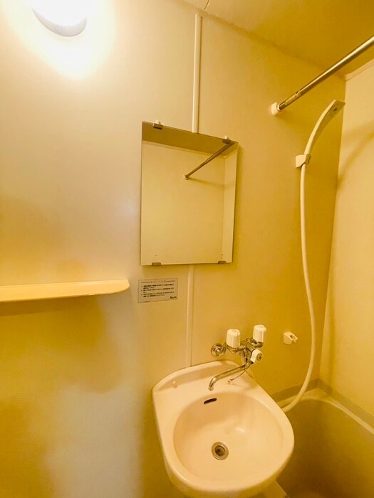 物件内観写真12　(洗面)