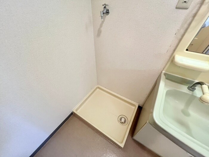 物件内観写真20　(洗濯機置場)