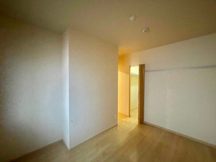 物件内観写真18　(居室)