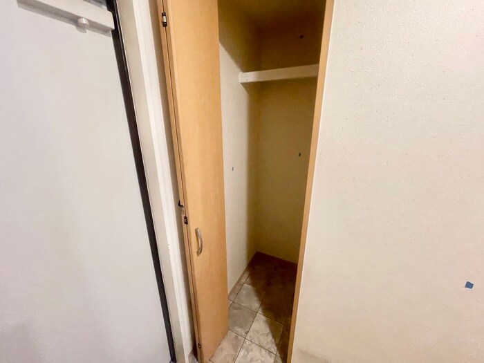 物件内観写真21　(収納)