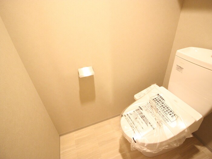 物件内観写真13　(トイレ)