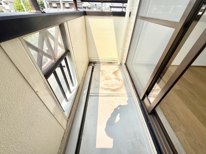 物件内観写真10　(ベランダ・バルコニー)