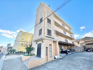 ケイズメゾンマハナ外観写真