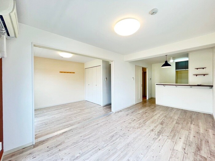 物件内観写真8　(居室)