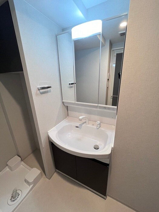 物件内観写真11　(洗面)