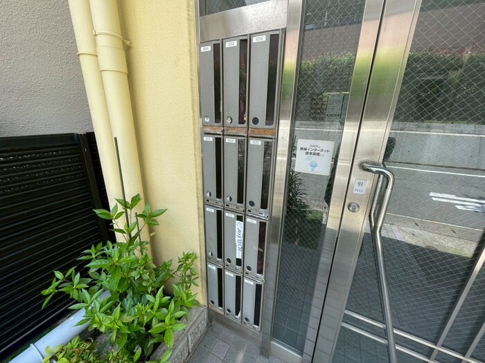 物件外観写真6　(建物設備)