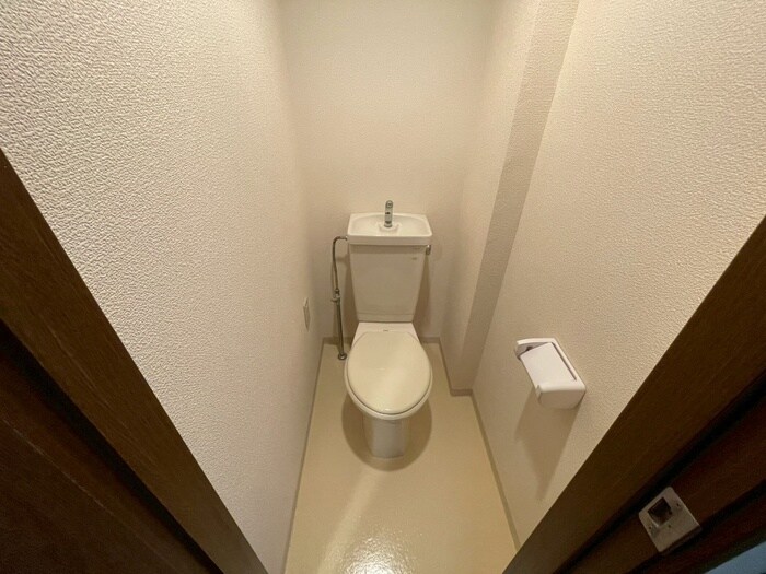 物件内観写真11　(トイレ)