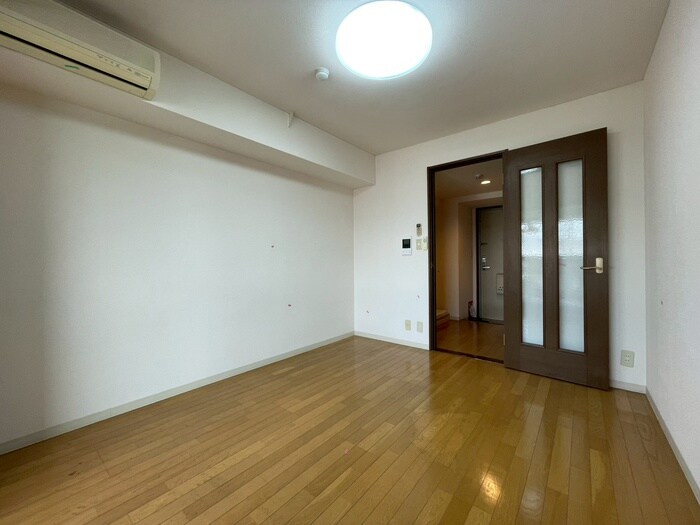 物件内観写真21　(居室)