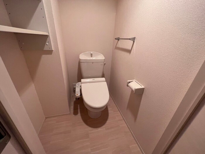 物件内観写真13　(トイレ)