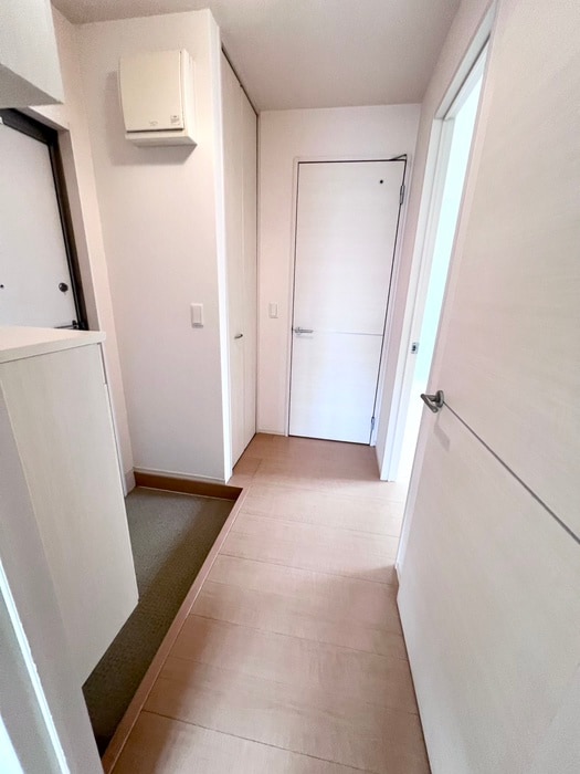 物件内観写真18　(廊下)