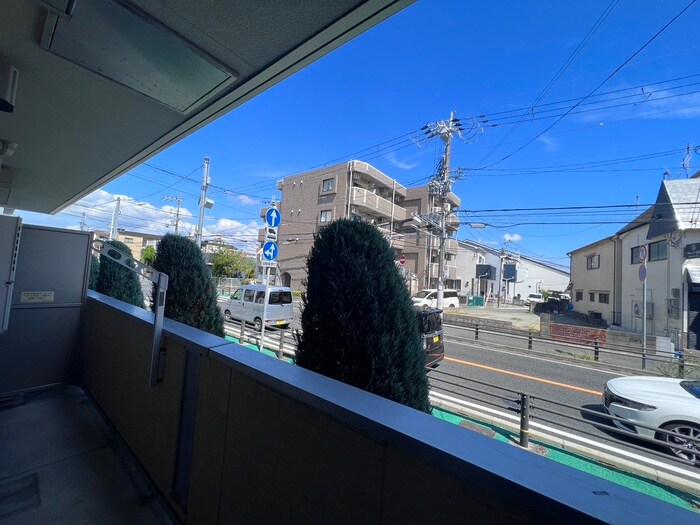 物件内観写真22　(室内からの展望)