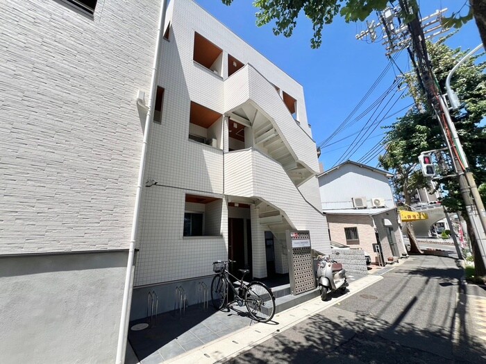 物件外観写真3　(外観写真)