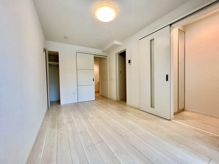 物件内観写真10　(居室)