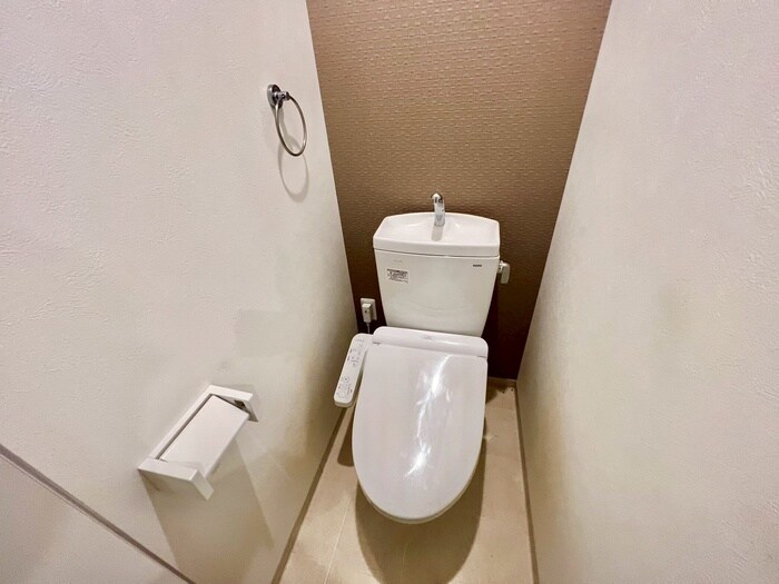 物件内観写真16　(トイレ)