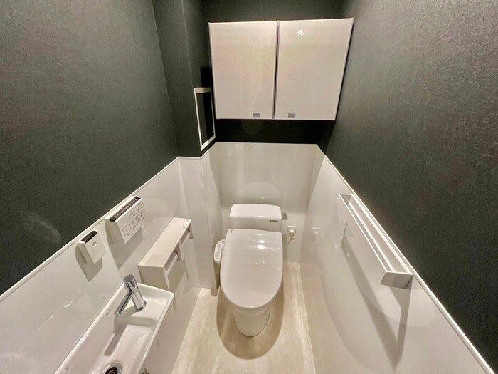 物件内観写真9　(トイレ)