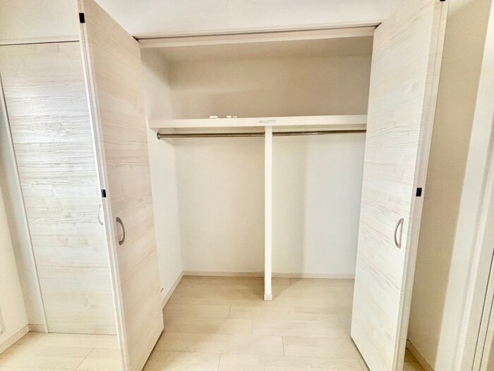 物件内観写真15　(収納)