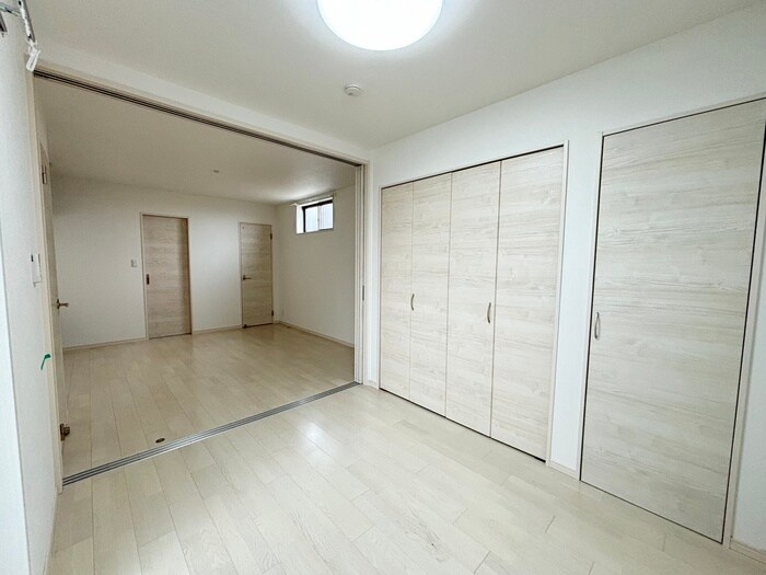 物件内観写真18　(居室)