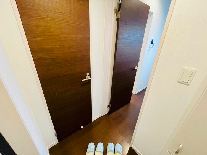 物件内観写真21　(廊下)