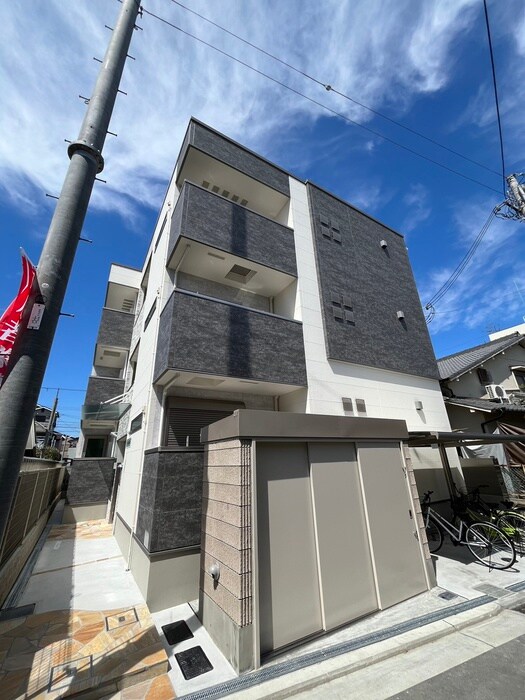 物件外観写真3　(外観写真)