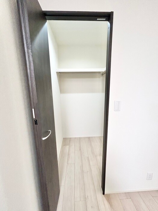 物件内観写真18　(収納)