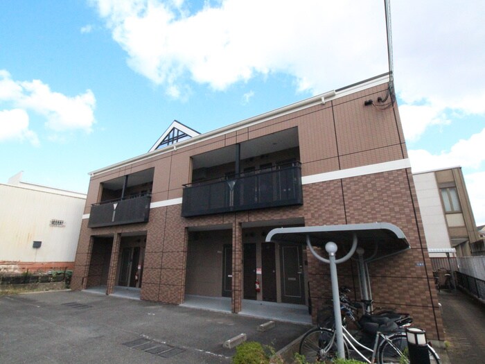 物件外観写真1　(外観写真)