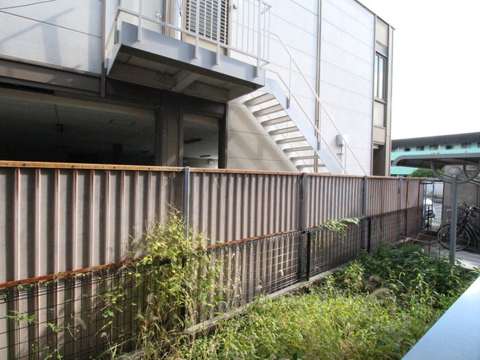 物件内観写真17　(室内からの展望)