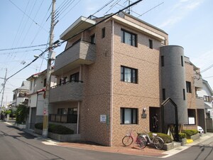 ビーストリート外観写真