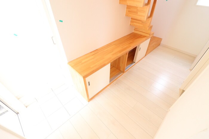 物件内観写真14　(靴箱)