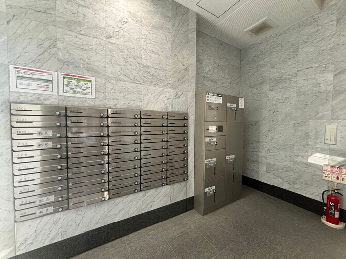 物件外観写真4　(建物設備)