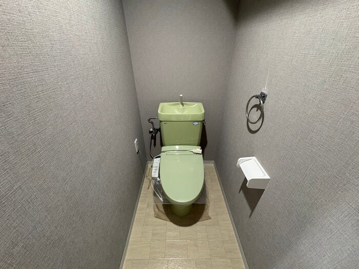 物件内観写真11　(トイレ)
