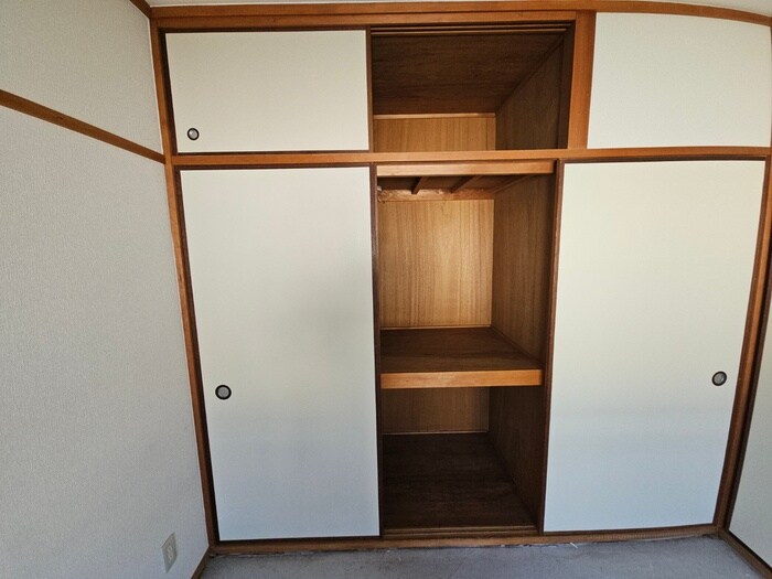 物件内観写真15　(収納)