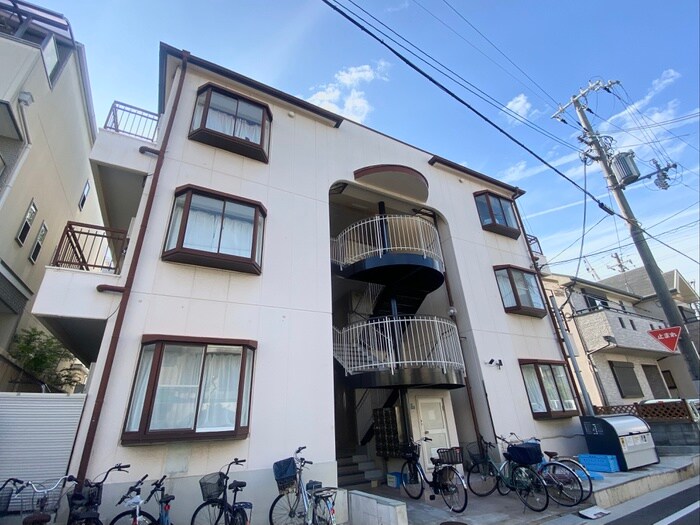 物件外観写真1　(外観写真)