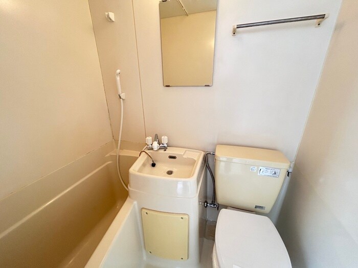 物件内観写真10　(洗面)