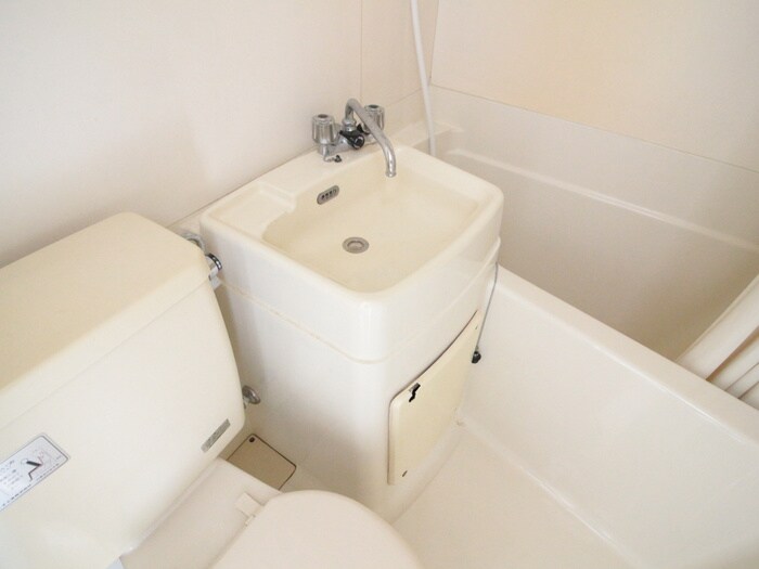 物件内観写真13　(洗面)