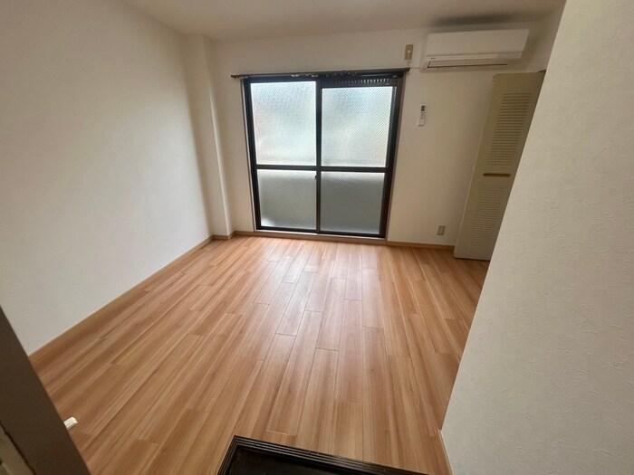 物件内観写真8　(廊下)