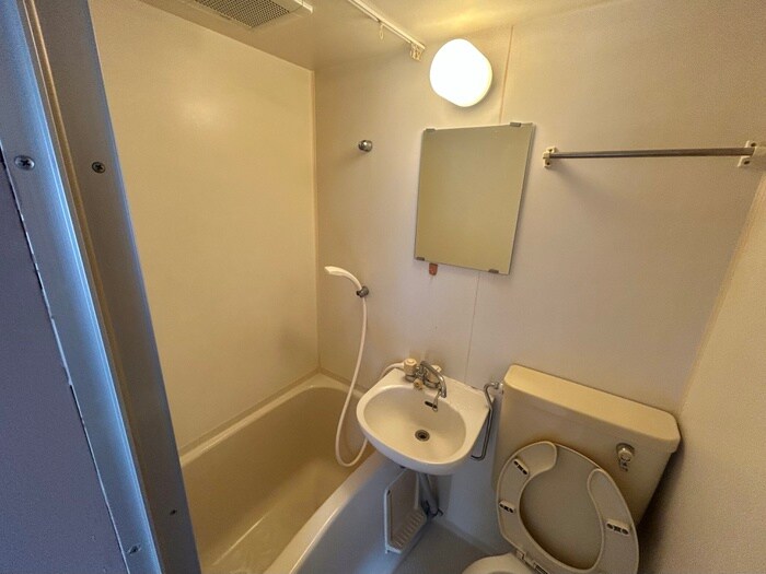 物件内観写真16　(バス／シャワールーム等)