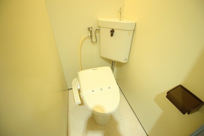 物件内観写真8　(トイレ)