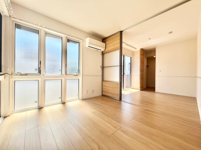 物件内観写真5　(居室)