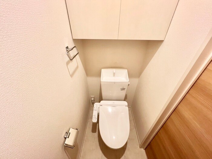 物件内観写真9　(トイレ)