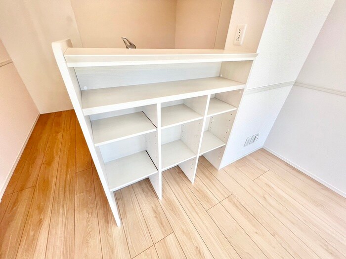 物件内観写真11　(収納)