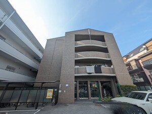 メゾンドゥボヌ－ル外観写真