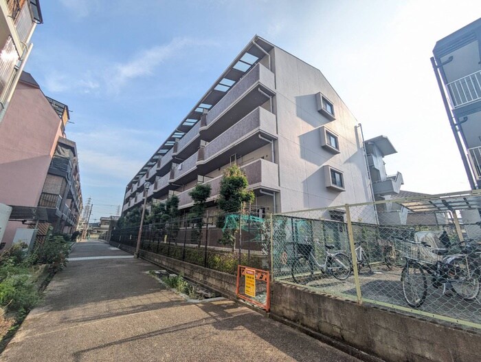 物件外観写真2　(外観写真)