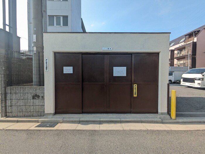 物件外観写真6　(建物設備)