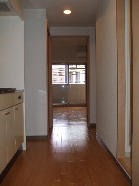 物件内観写真4　(内観写真)