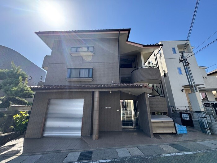 物件外観写真3　(外観写真)