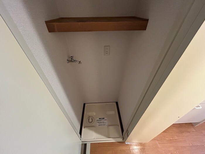 物件内観写真15　(廊下)