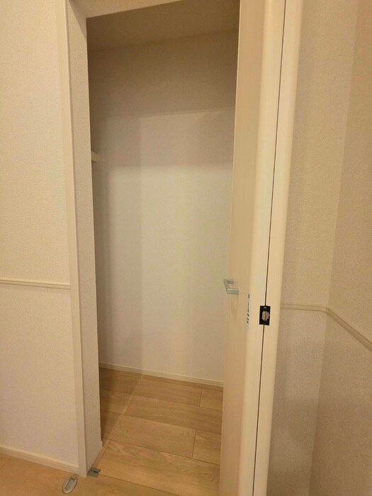 物件内観写真17　(収納)
