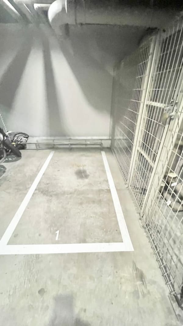 バイク置き場